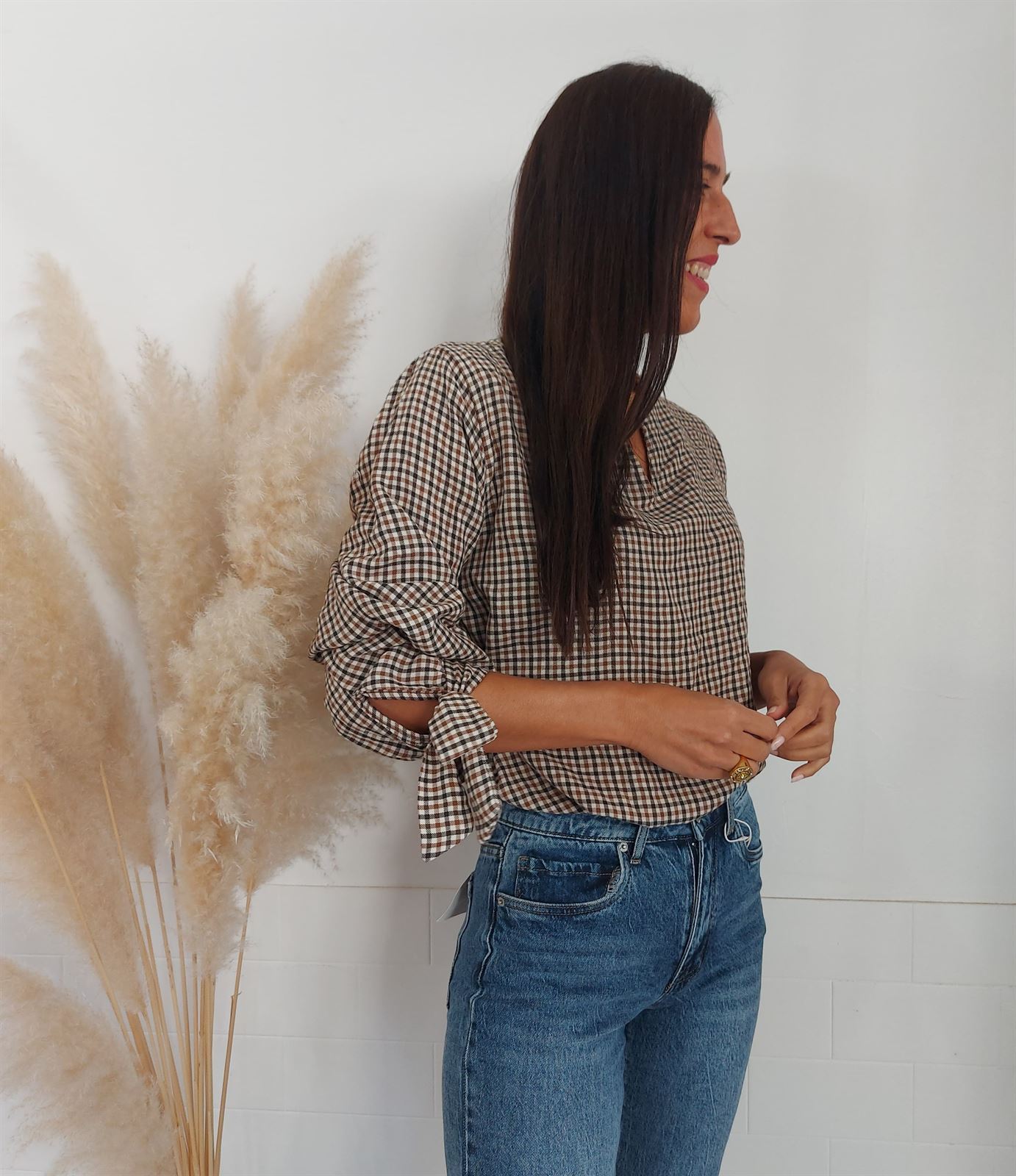BLUSA CUADROS LAZO PUÑO - Imagen 1