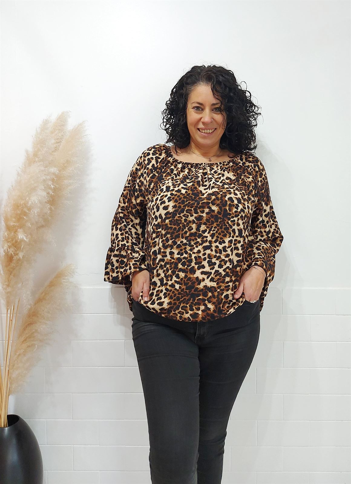 BLUSON ANINAL PRINT - Imagen 2