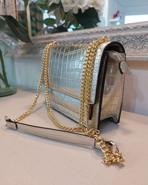BOLSO CADENA DORADO - Imagen 2