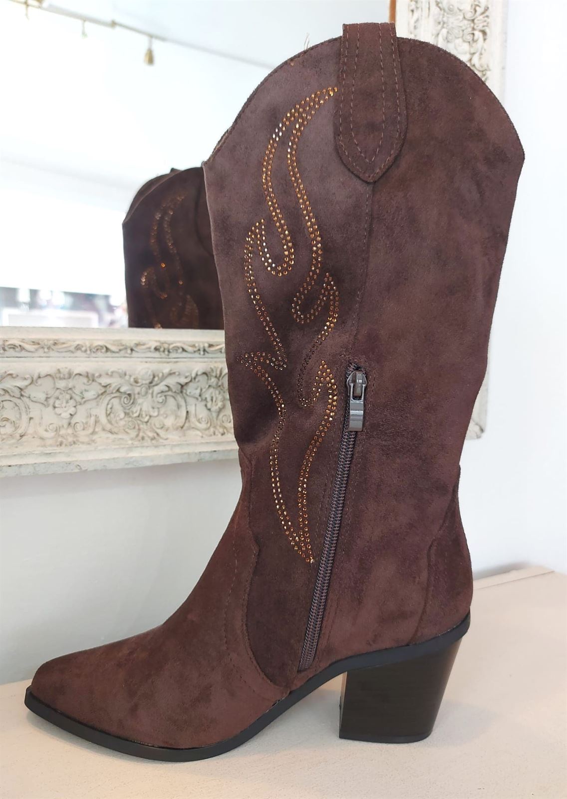 BOTA COWBOY CHOCOLATE - Imagen 3