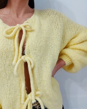 CHAQUETA PUNTO AMARILLO - Imagen 2