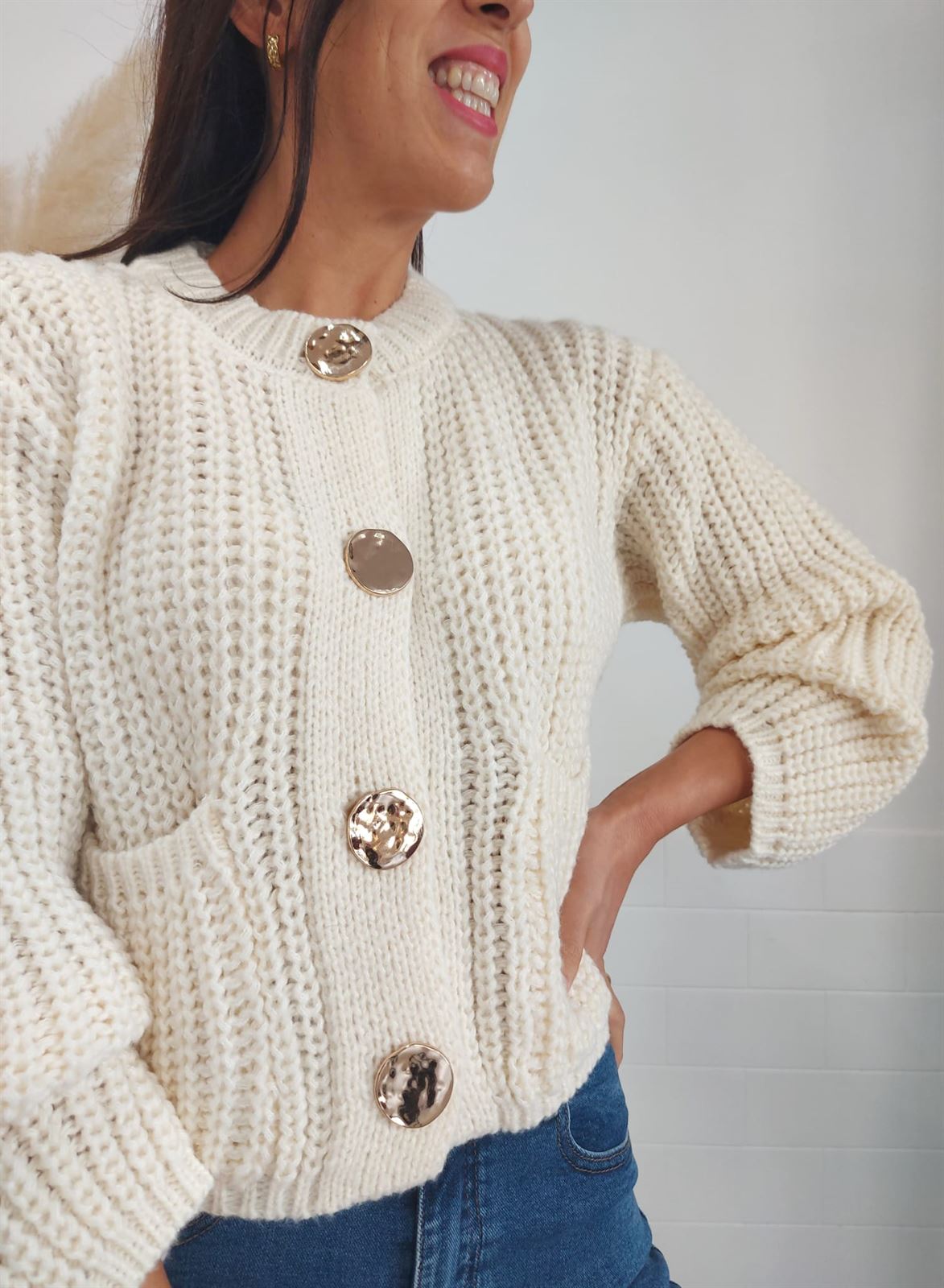 CHAQUETA PUNTO BEIGE - Imagen 2