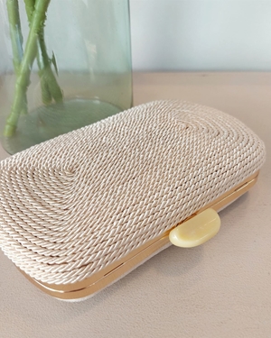CLUTCH CUERDA DORADO - Imagen 2