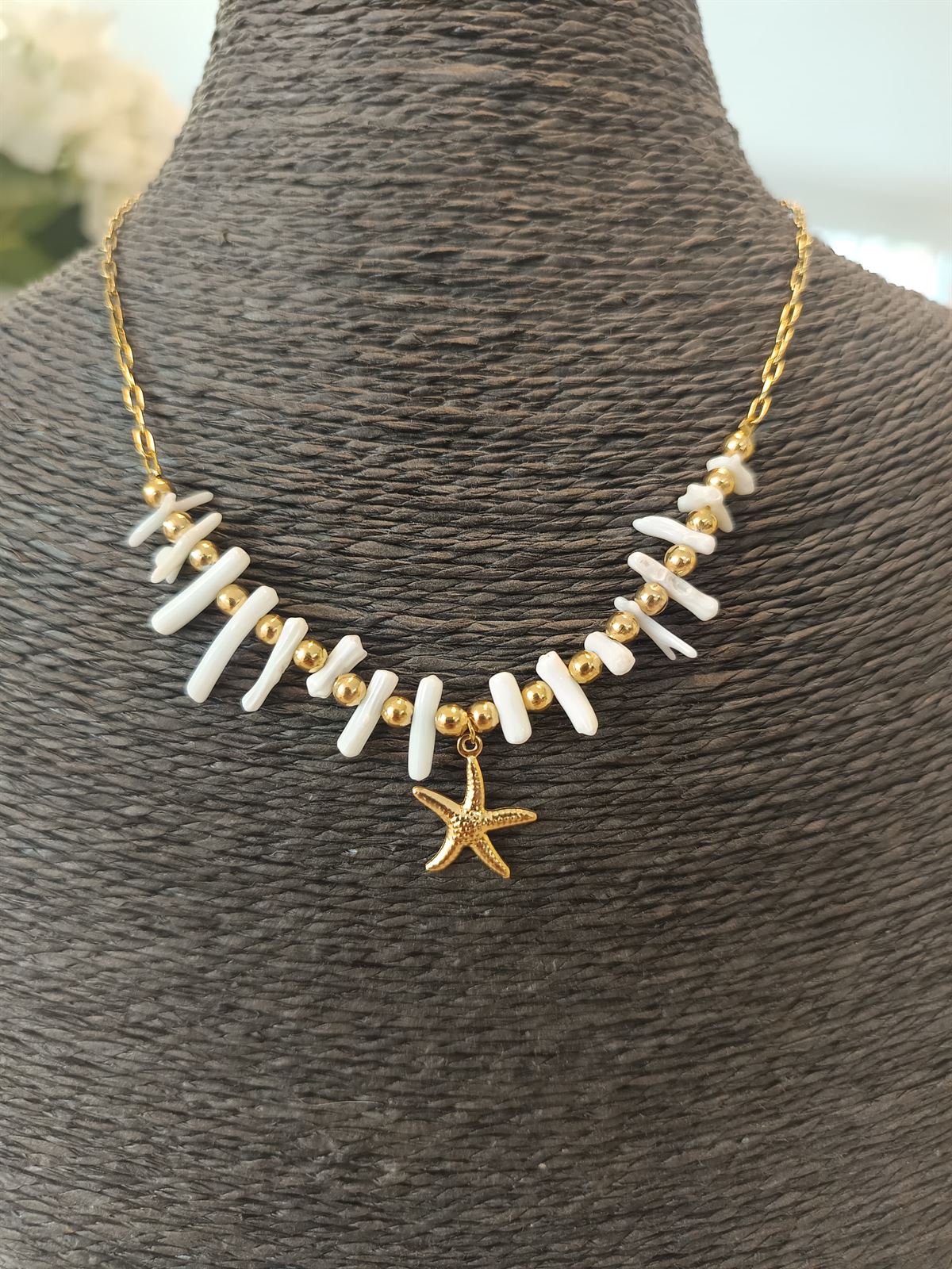 COLLAR ESTRELLA DORADA - Imagen 1