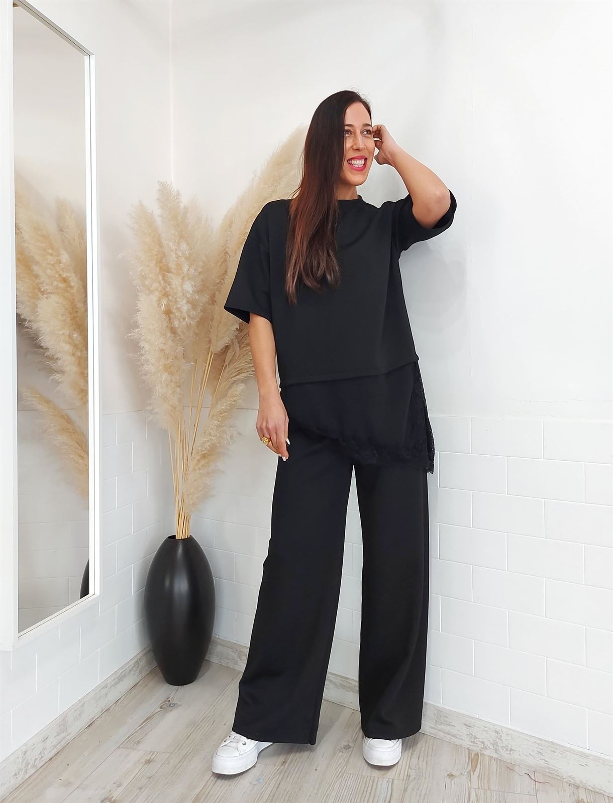 CONJUNTO MÁLAGA NEGRO - Imagen 4