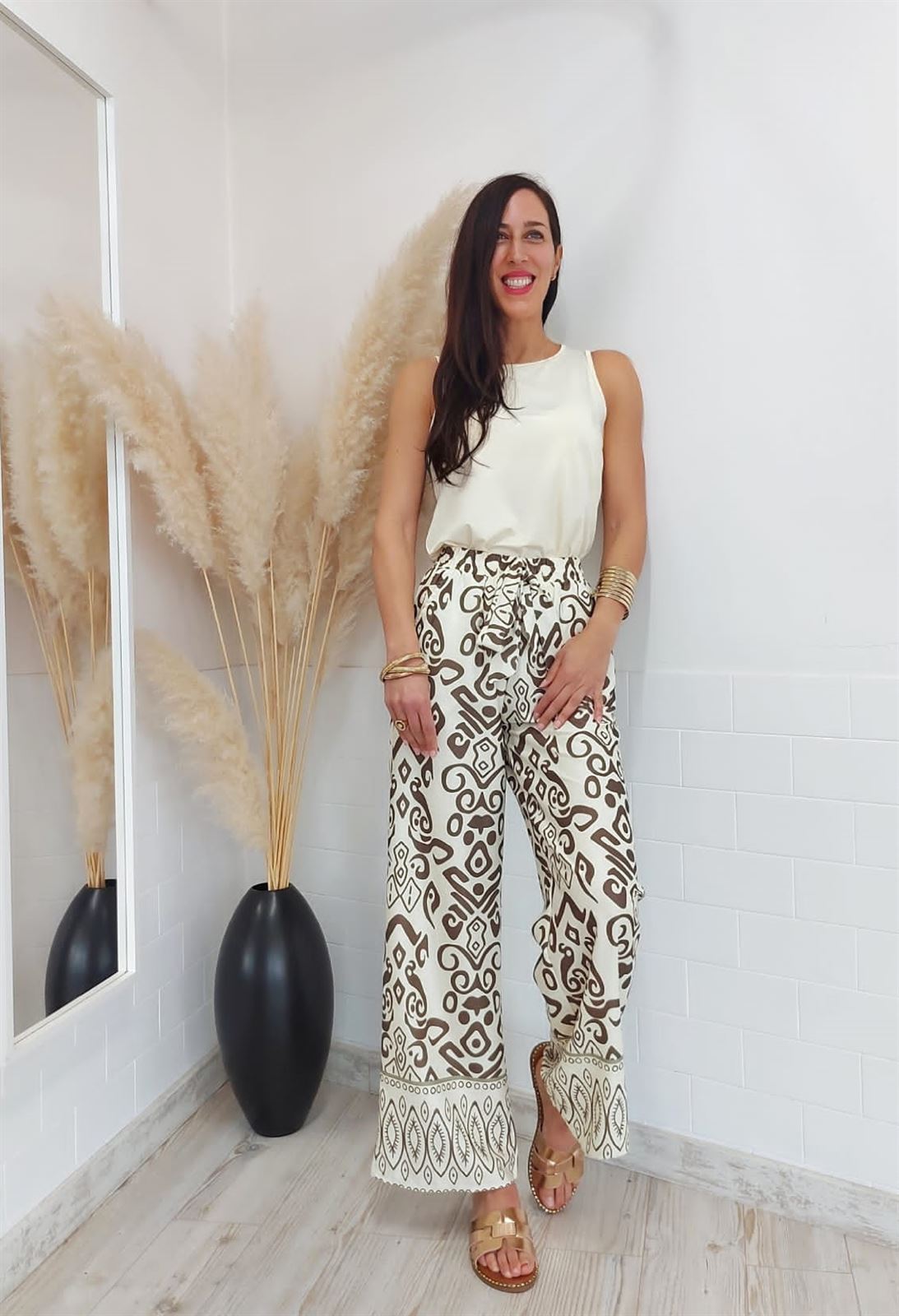 CONJUNTO TOP Y PANTALÓN BEIGE - Imagen 3