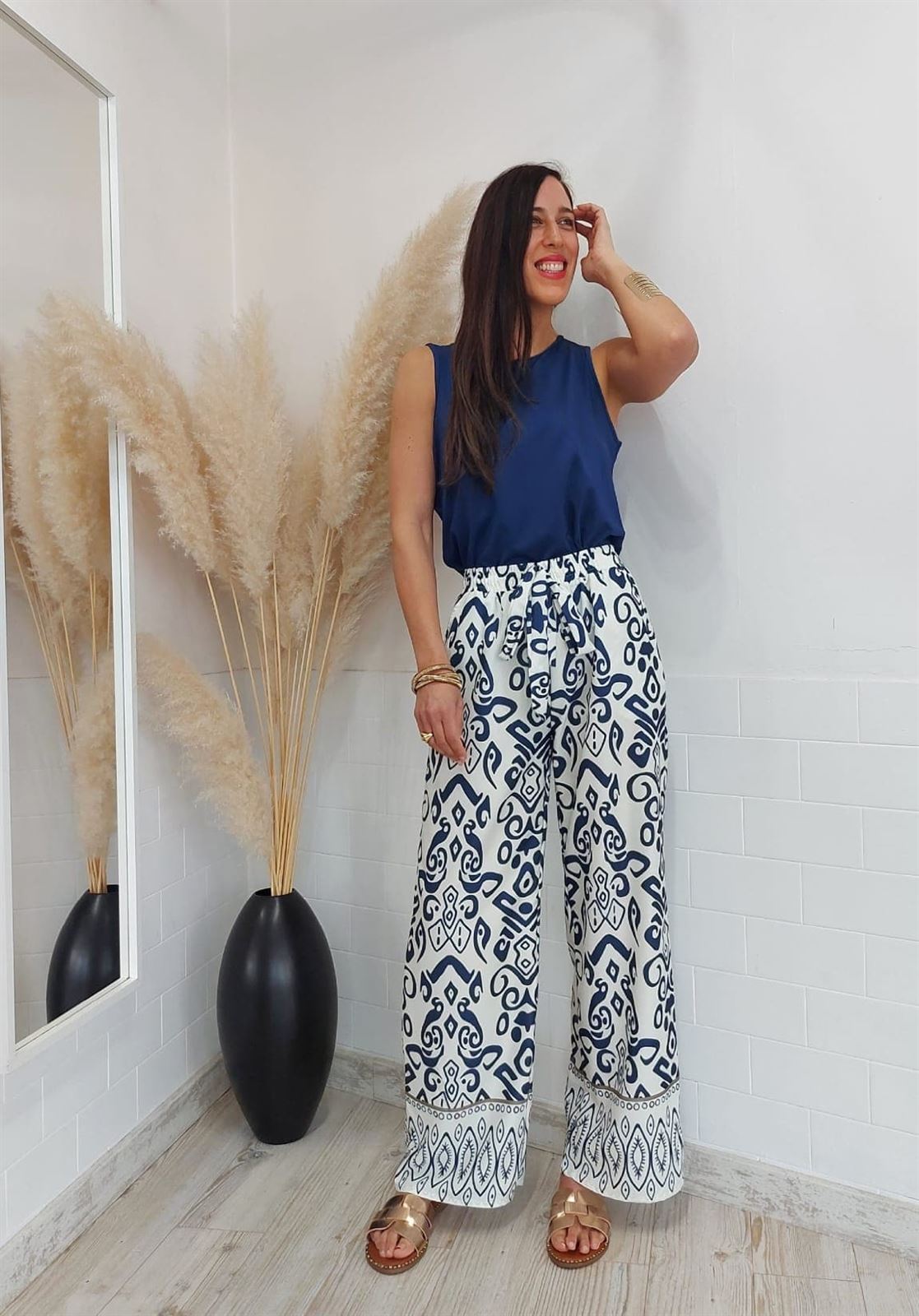 CONJUNTO TOP Y PANTALÓN MARINO - Imagen 3