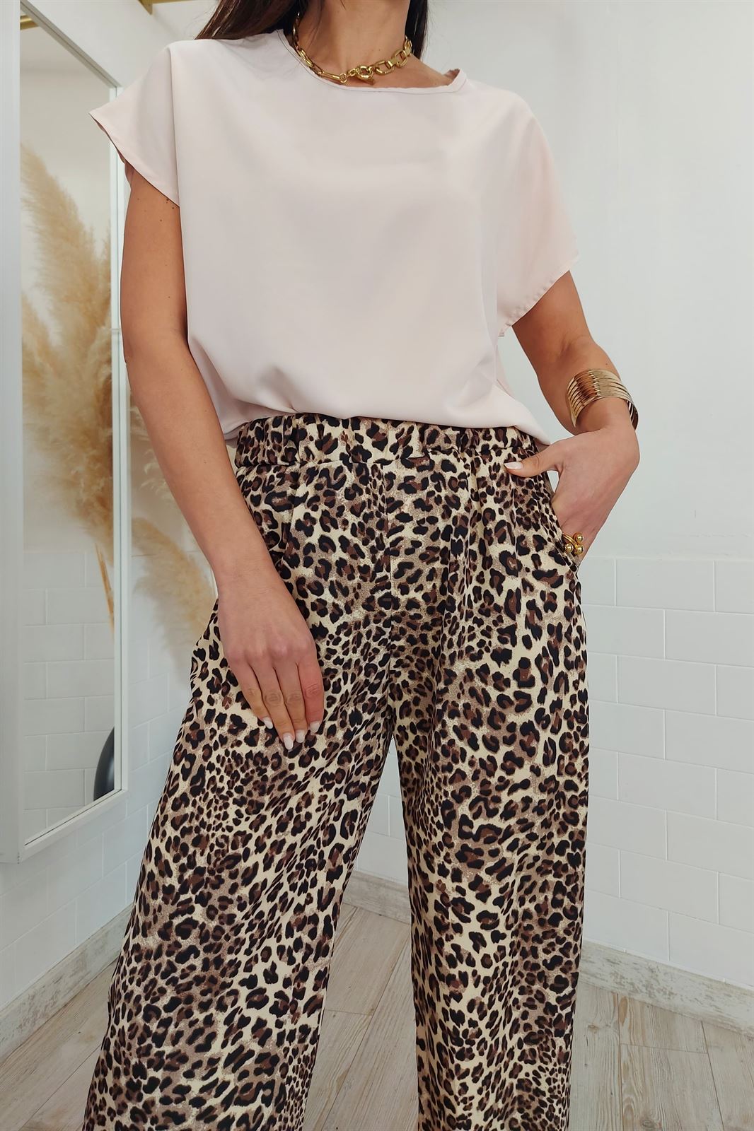 CONJUNTO WILD ANIMAL BEIGE - Imagen 2