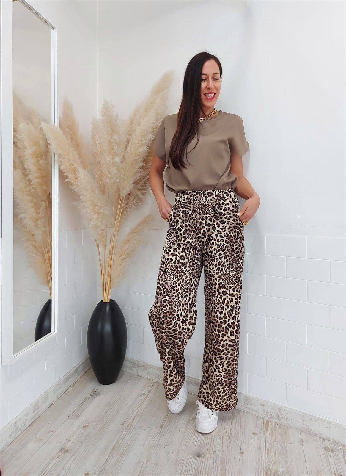 CONJUNTO WILD ANIMAL CAMEL - Imagen 1