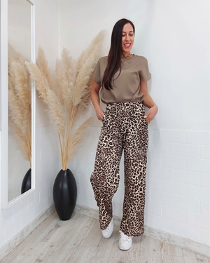 CONJUNTO WILD ANIMAL CAMEL - Imagen 1