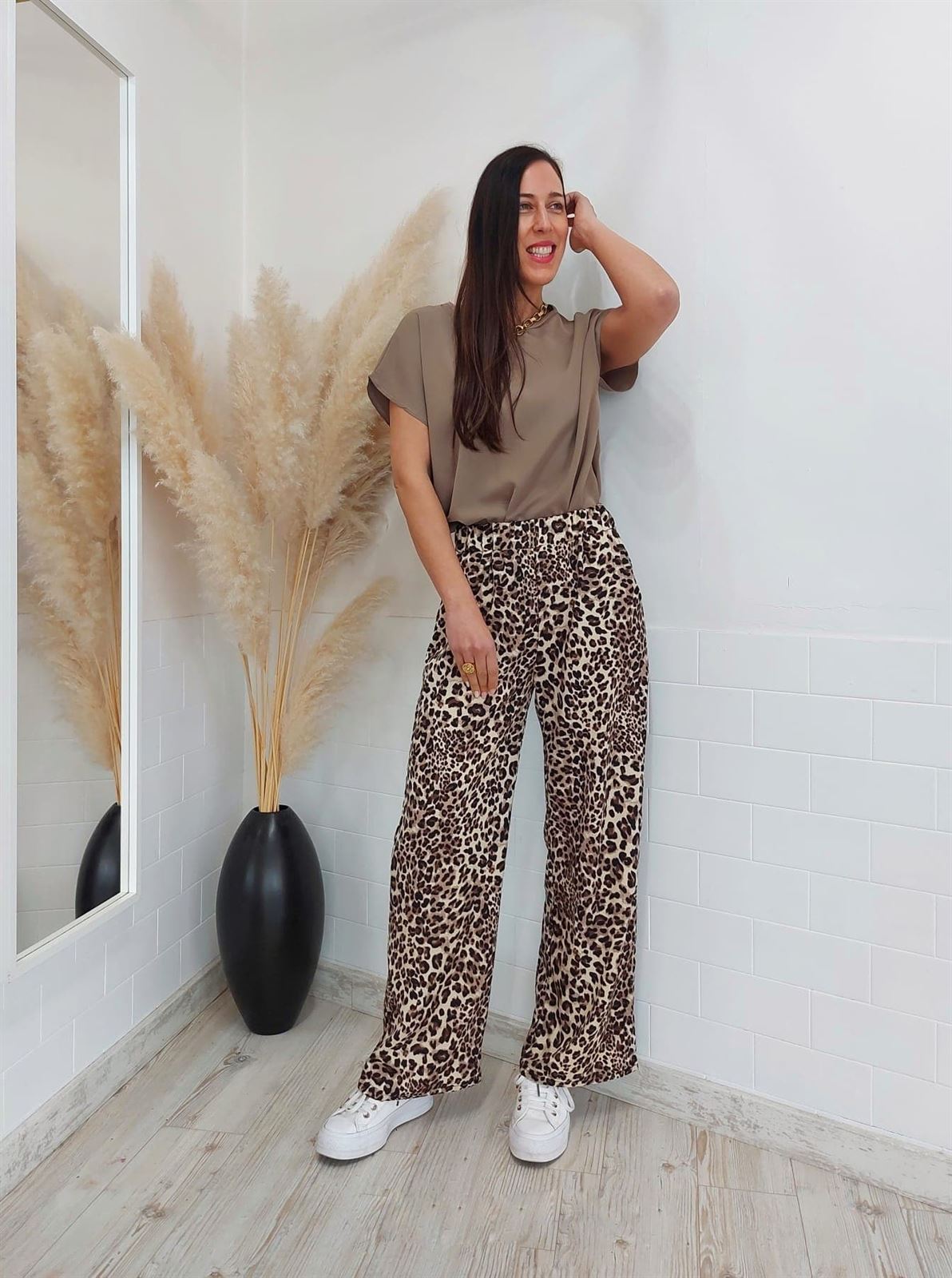 CONJUNTO WILD ANIMAL CAMEL - Imagen 5