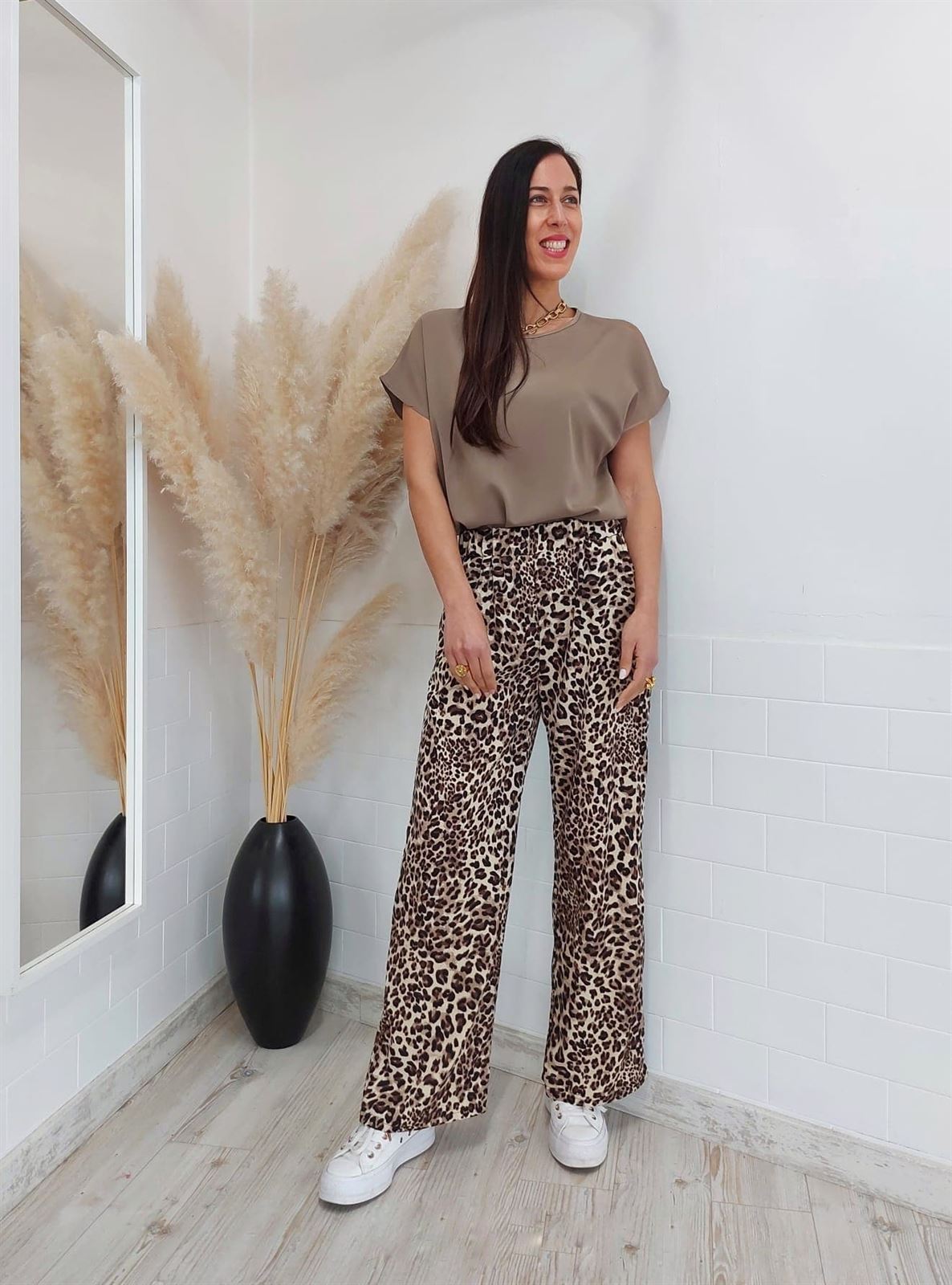 CONJUNTO WILD ANIMAL CAMEL - Imagen 6