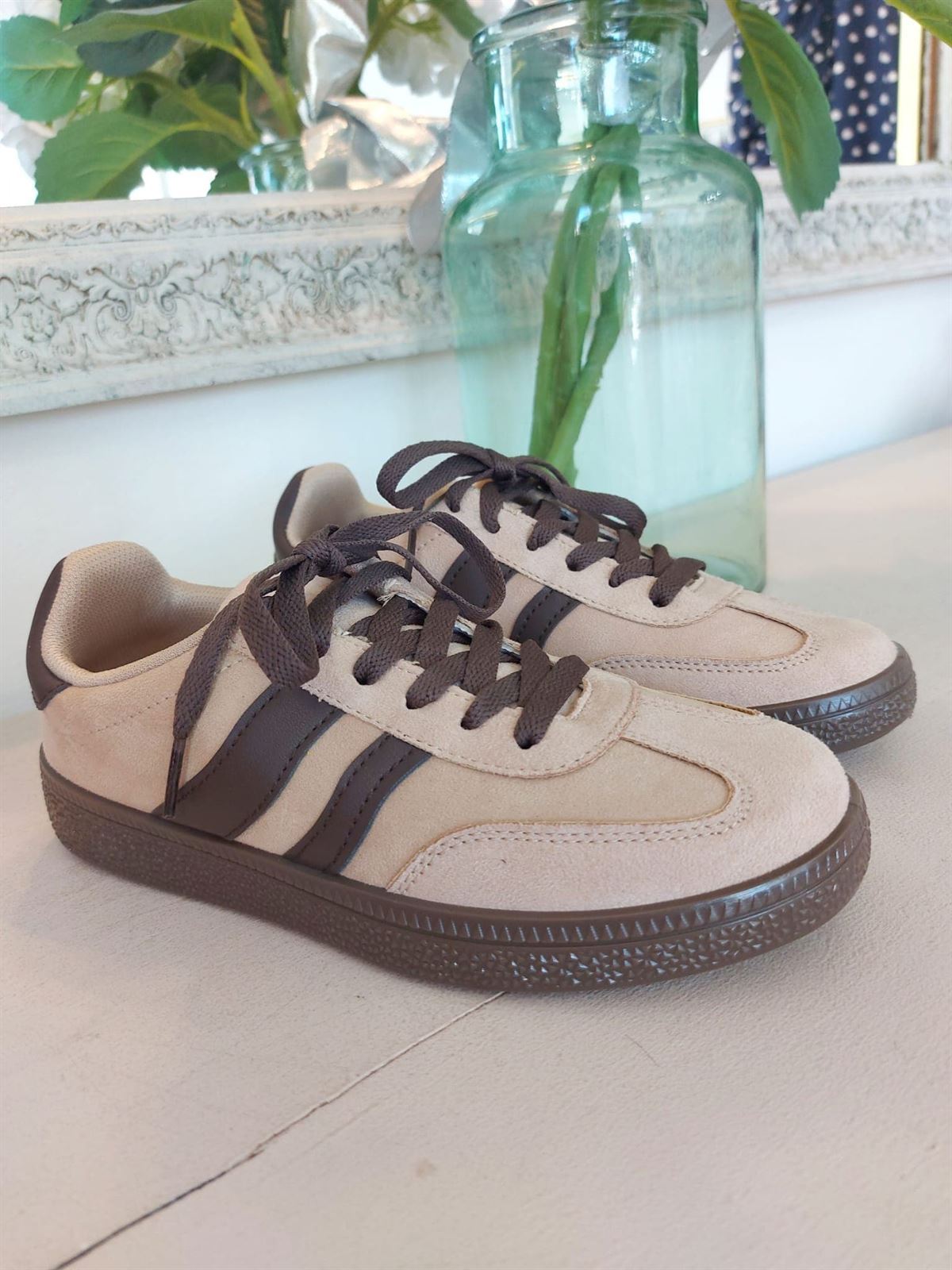 DEPORTIVAS CHOCOLATE - Imagen 4