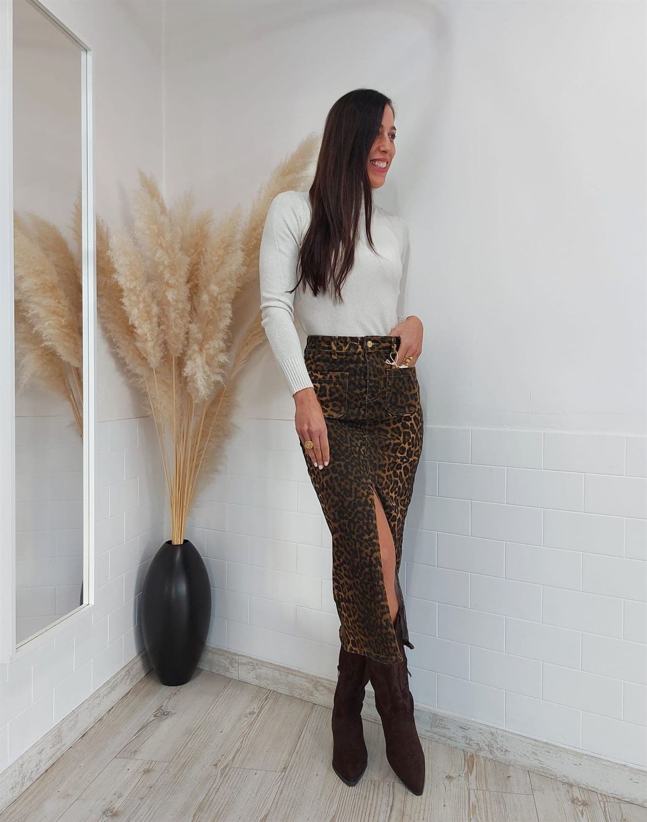 FALDA DENIM ANINAL PRINT - Imagen 3