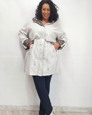 GABARDINA ANIMAL PRINT - Imagen 1