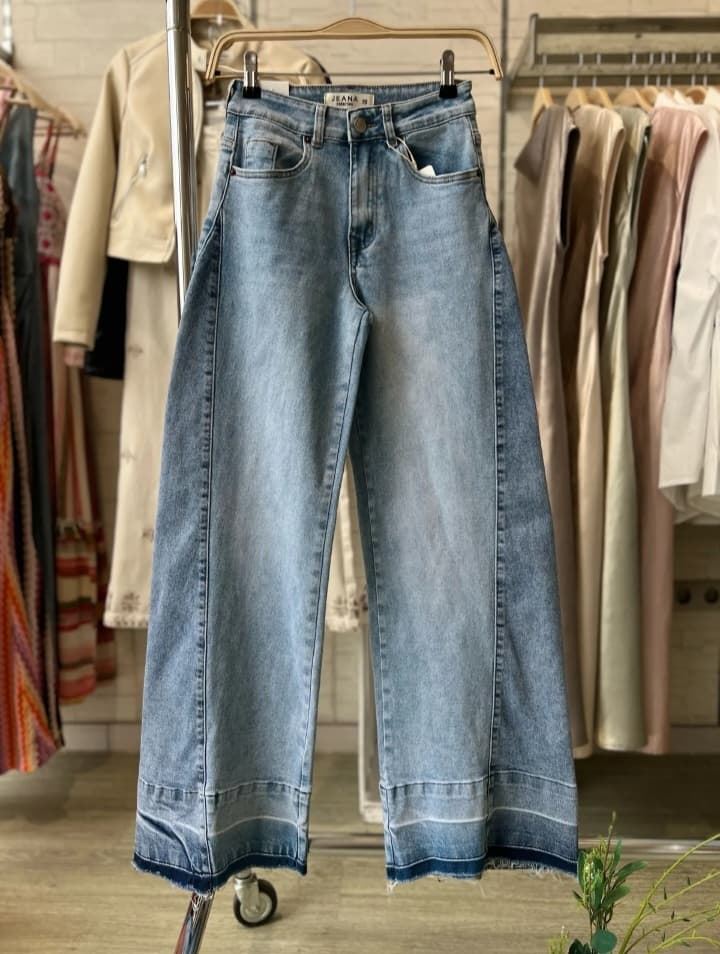 JEANS ANCHOS - Imagen 1