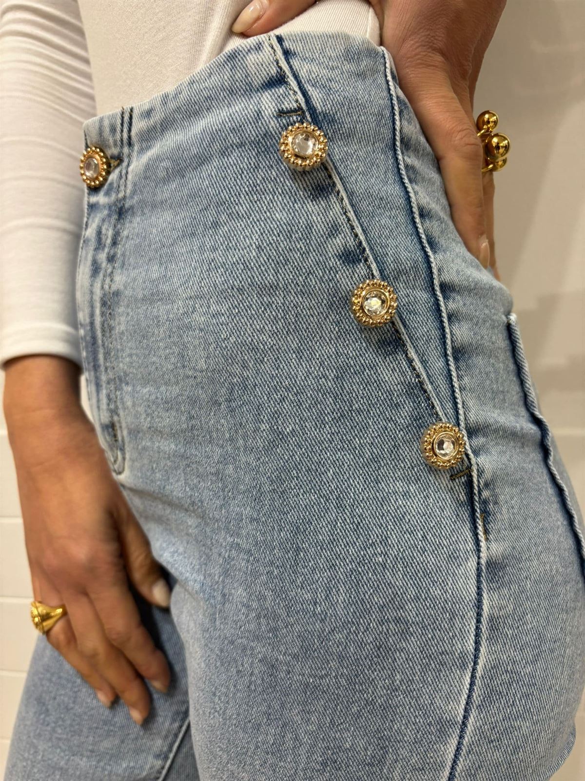 JEANS BLUE BOTONES - Imagen 1