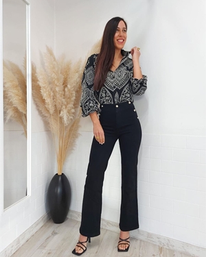 JEANS BOTONES NEGRO - Imagen 1