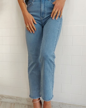 JEANS RECTOS - Imagen 1