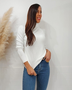 JERSEY CUELLO LISO BLANCO - Imagen 1