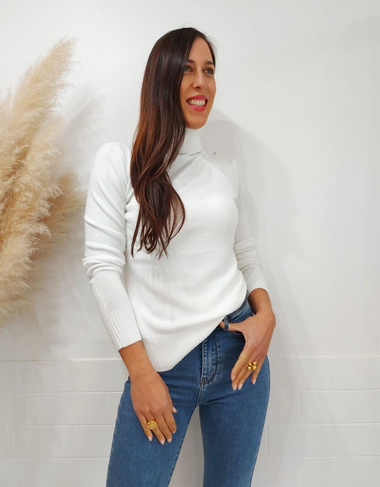 JERSEY CUELLO LISO BLANCO - Imagen 4