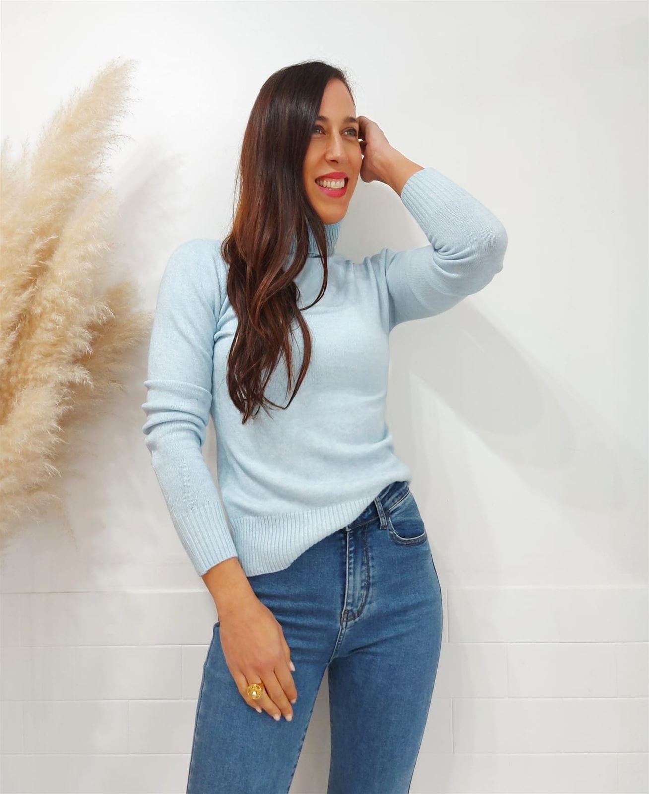 JERSEY CUELLO LISO CELESTE - Imagen 1