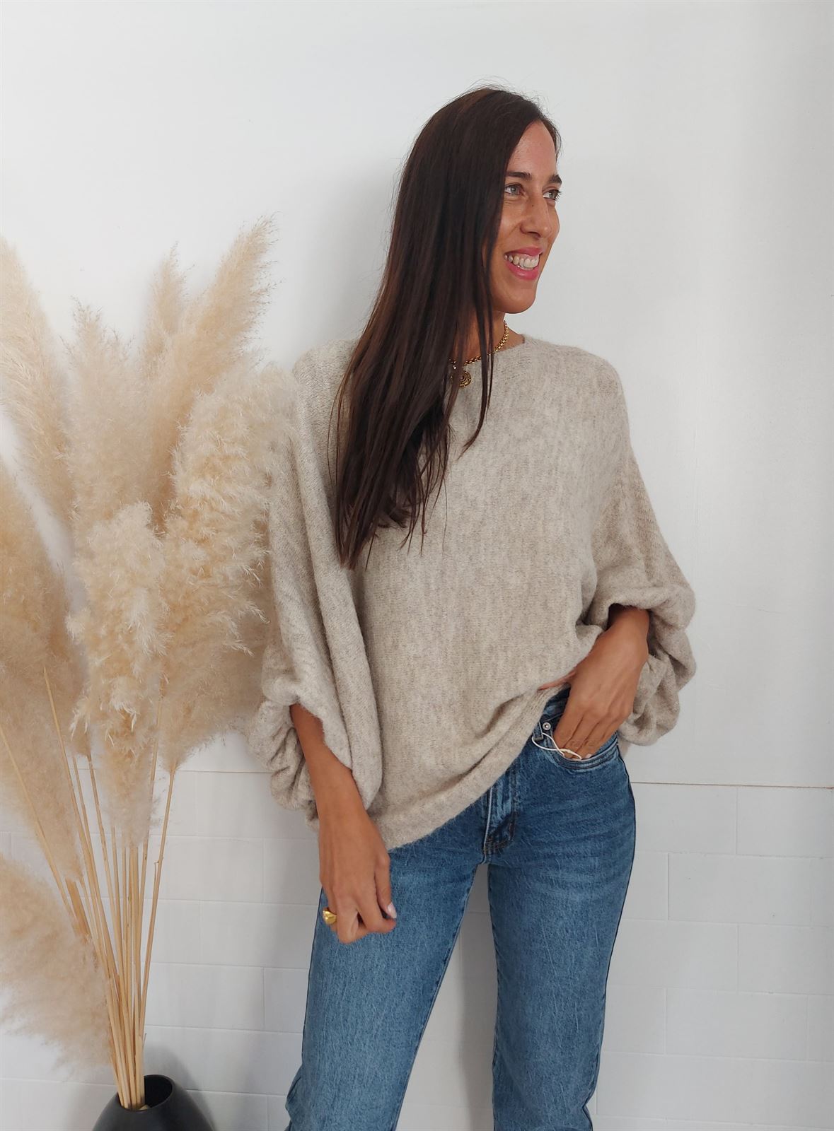 JERSEY OVERSIZE BEIGE - Imagen 4