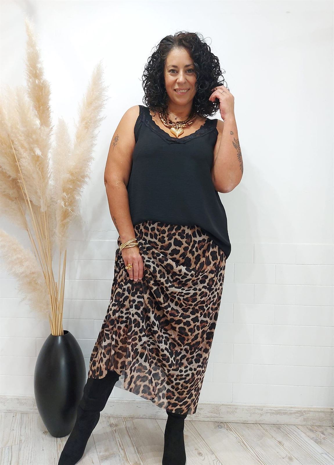 LENCERA ENCAJE NEGRO - Imagen 2