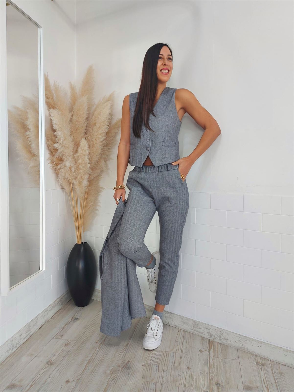 PANTALÓN AGATA GRIS - Imagen 1