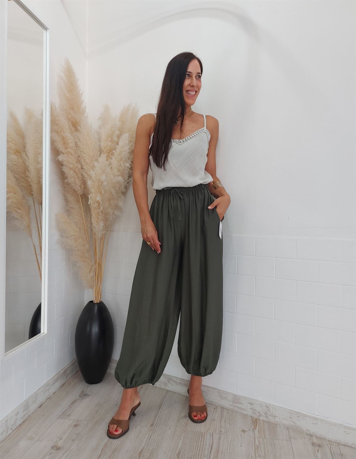 PANTALON BOMBACHO KAKI - Imagen 4
