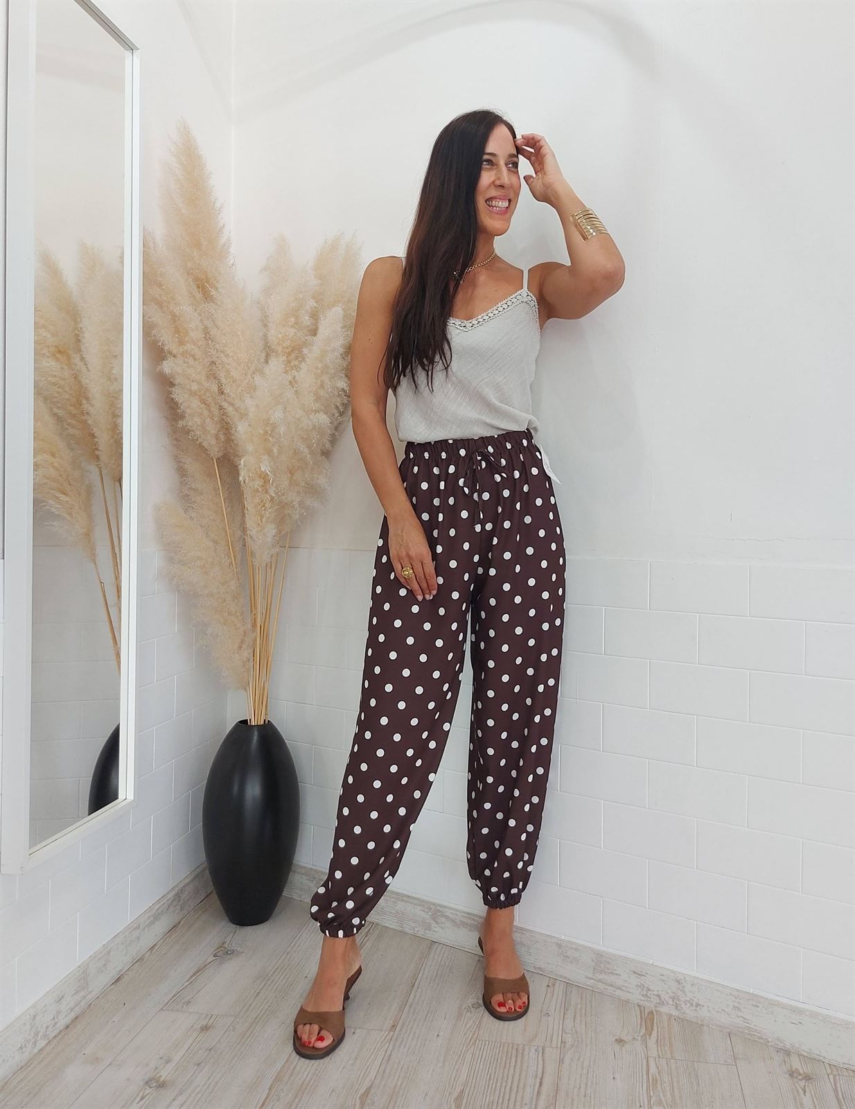 PANTALON BOMBACHO LUNARES CHOCOLATE - Imagen 3