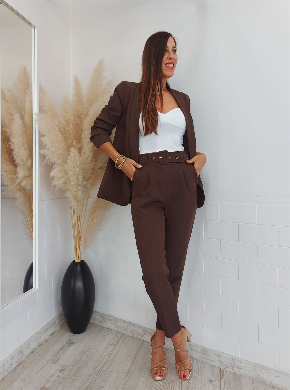 PANTALON GRETA CHOCOLATE - Imagen 2