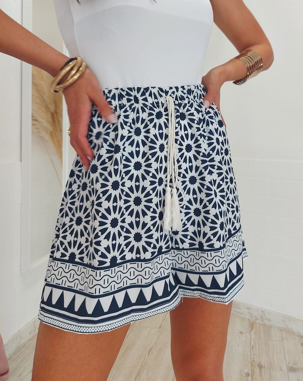 SHORT ESTAMPADO MARINO - Imagen 2