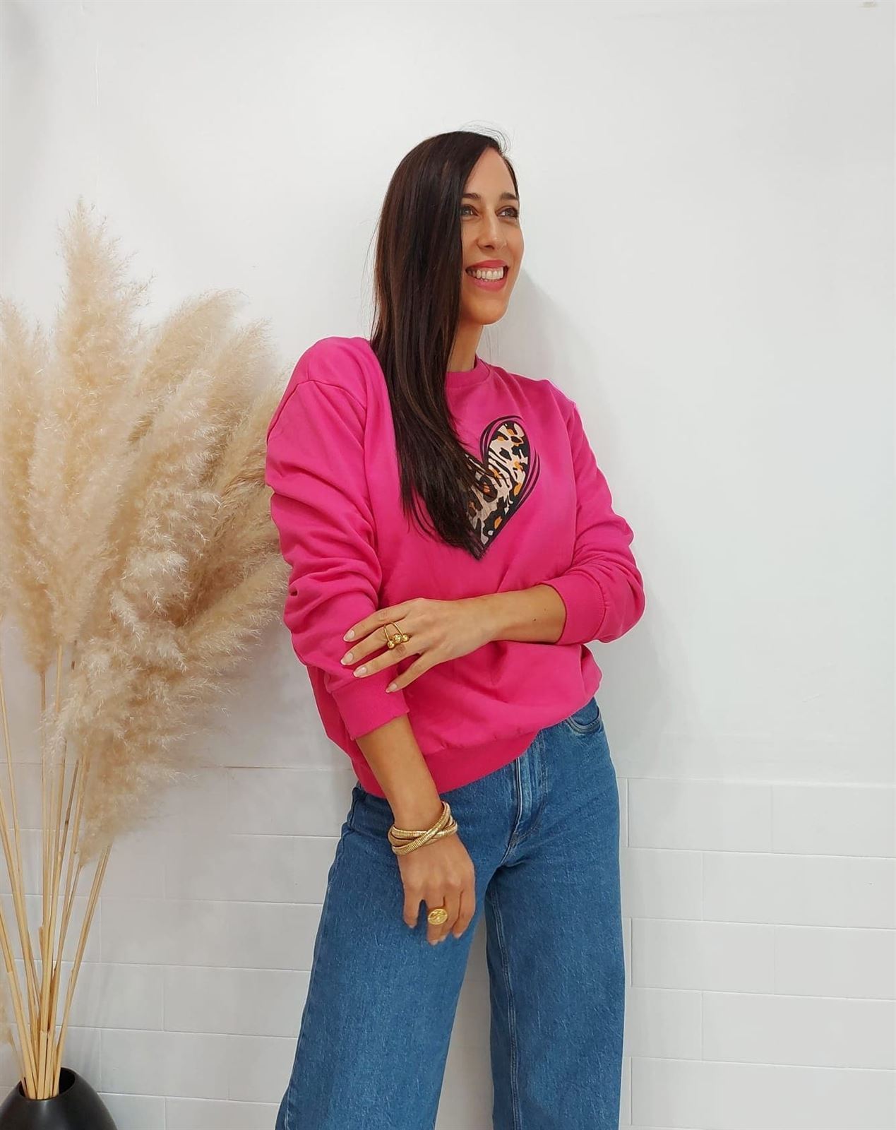 SUDADERA CORAZON FUCSIA - Imagen 1