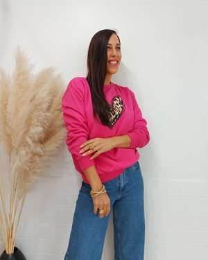 SUDADERA CORAZON FUCSIA - Imagen 1