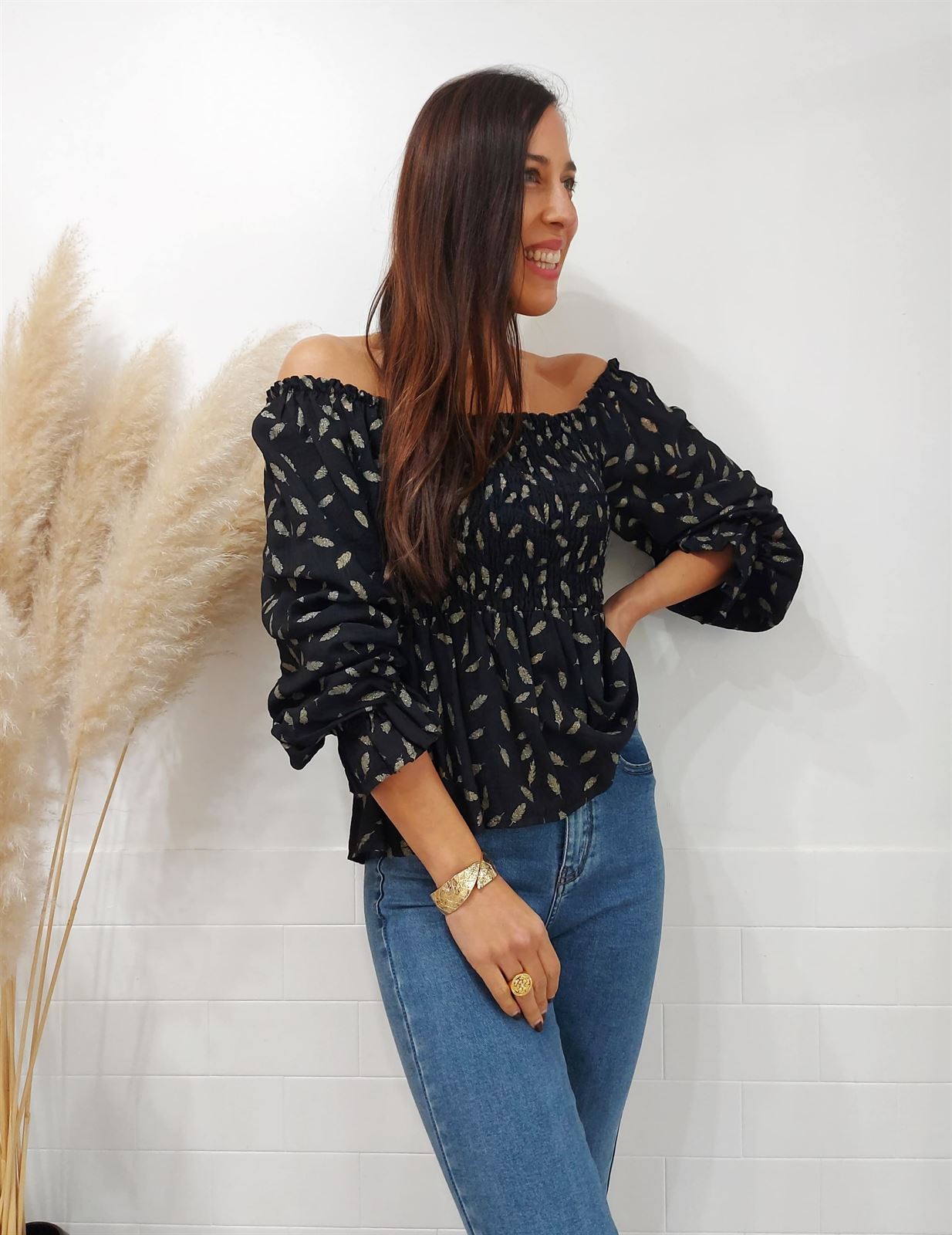 TOP GOLDEN LEAVES NEGRO - Imagen 1