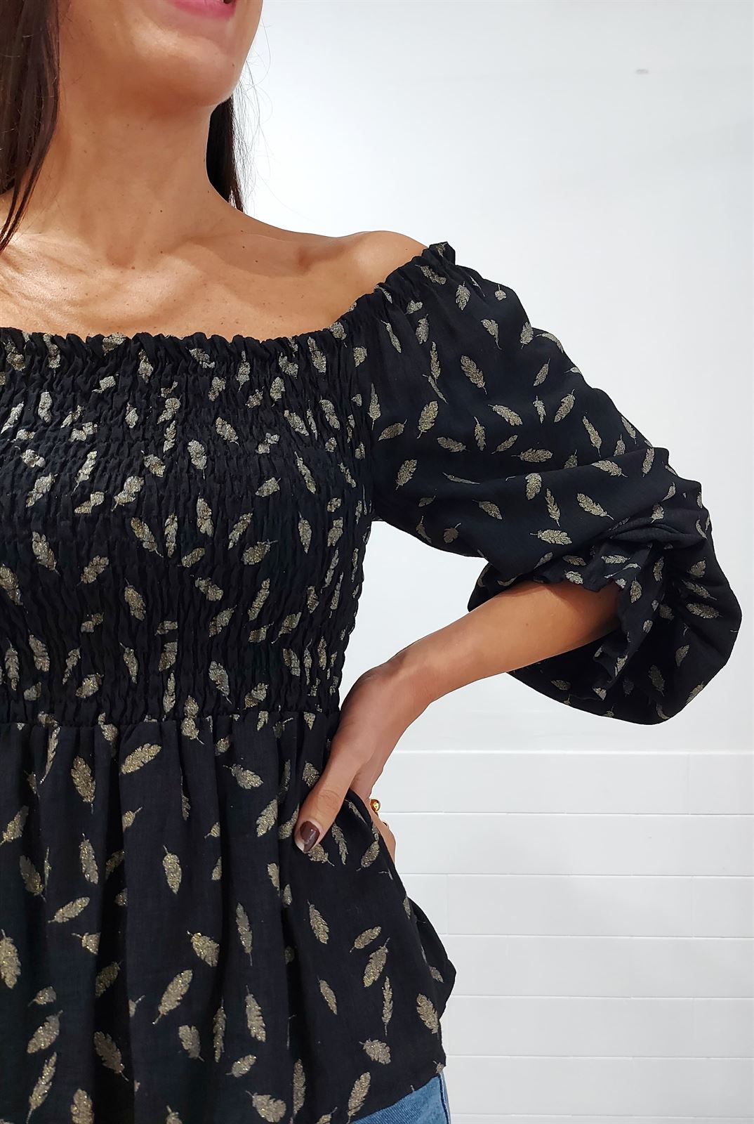 TOP GOLDEN LEAVES NEGRO - Imagen 6