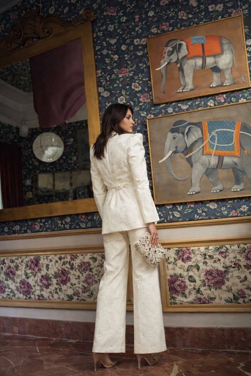 TRAJE PERSIA CRUDO - Imagen 5