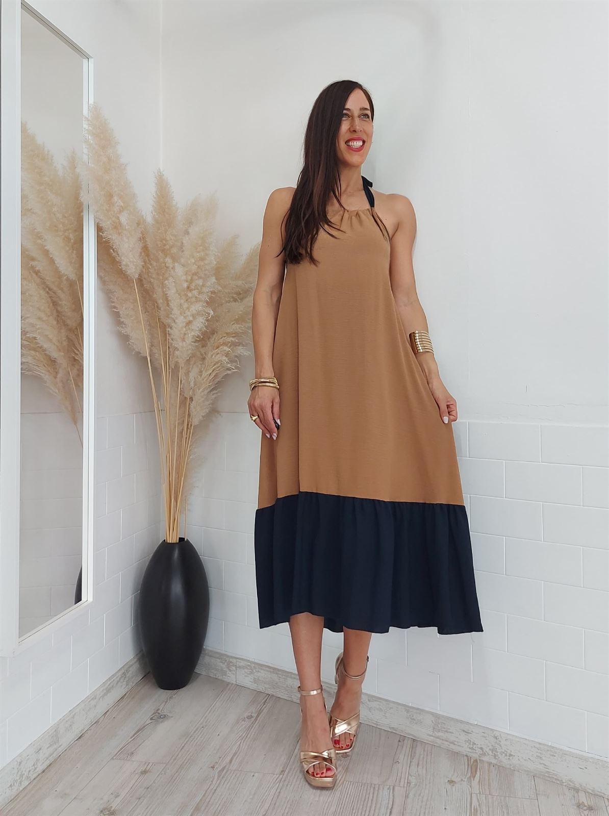 VESTIDO BICOLOR CAMEL - Imagen 2