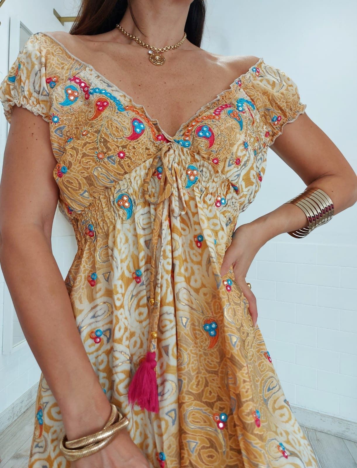 VESTIDO DELHI MOSTAZA - Imagen 2