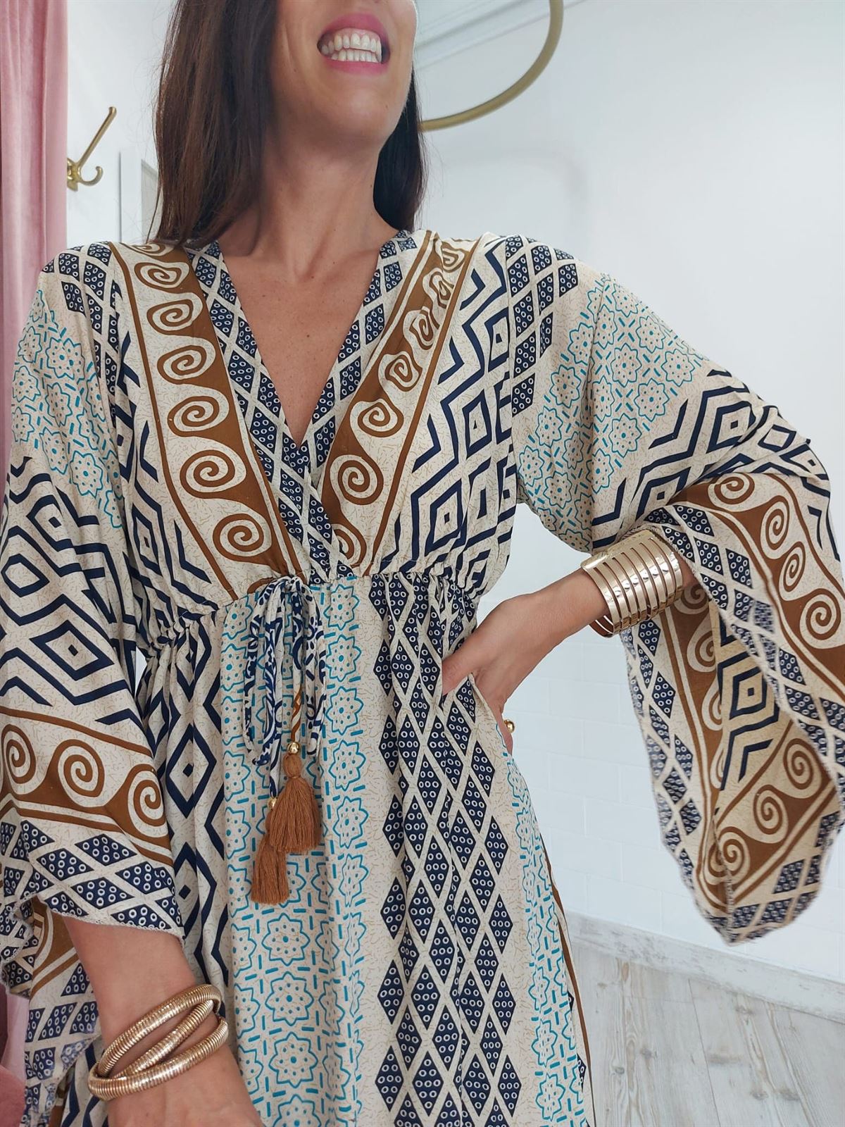 VESTIDO INDONESIA - Imagen 4