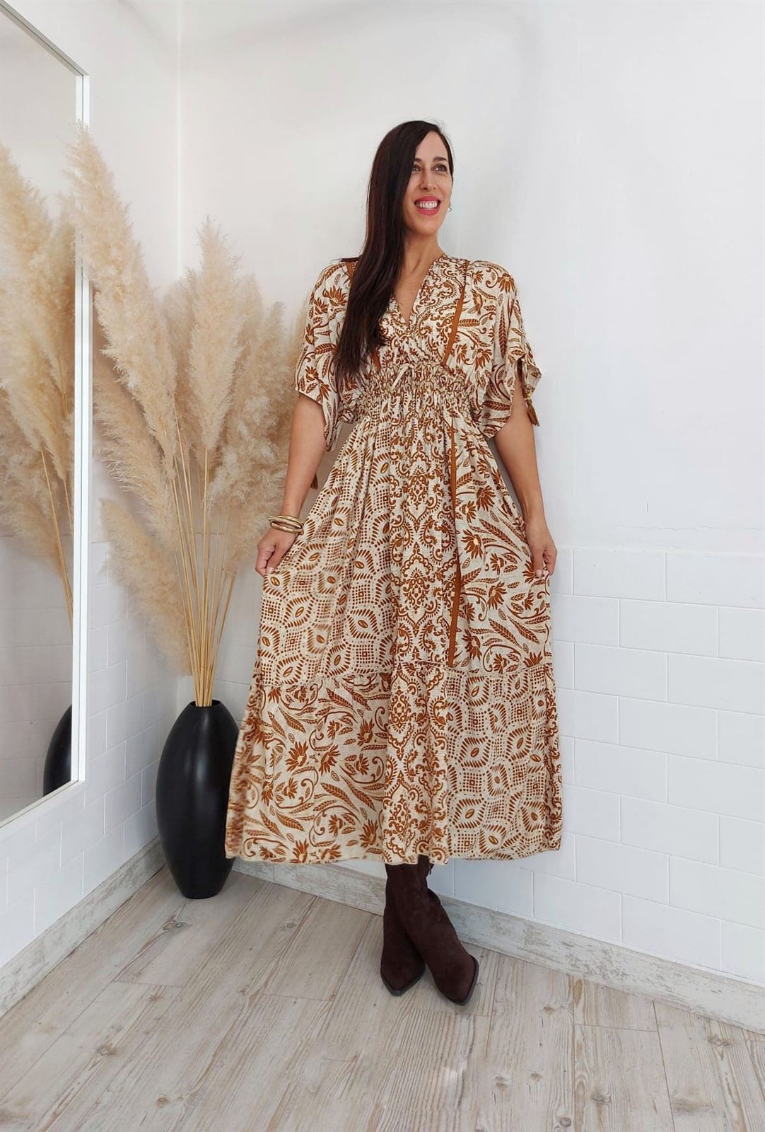 VESTIDO INDONESIA - Imagen 1