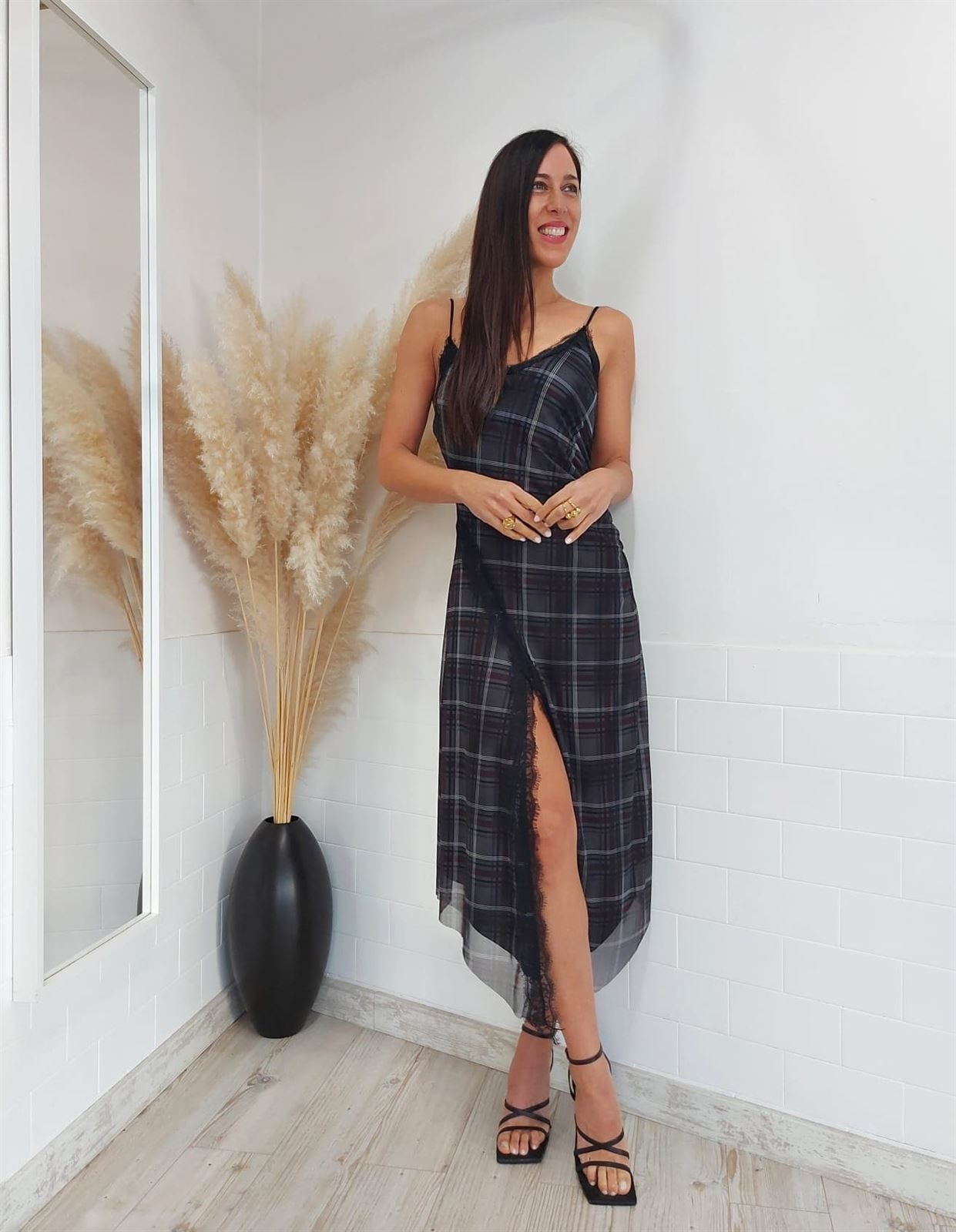 VESTIDO LENCERO CUADROS - Imagen 4