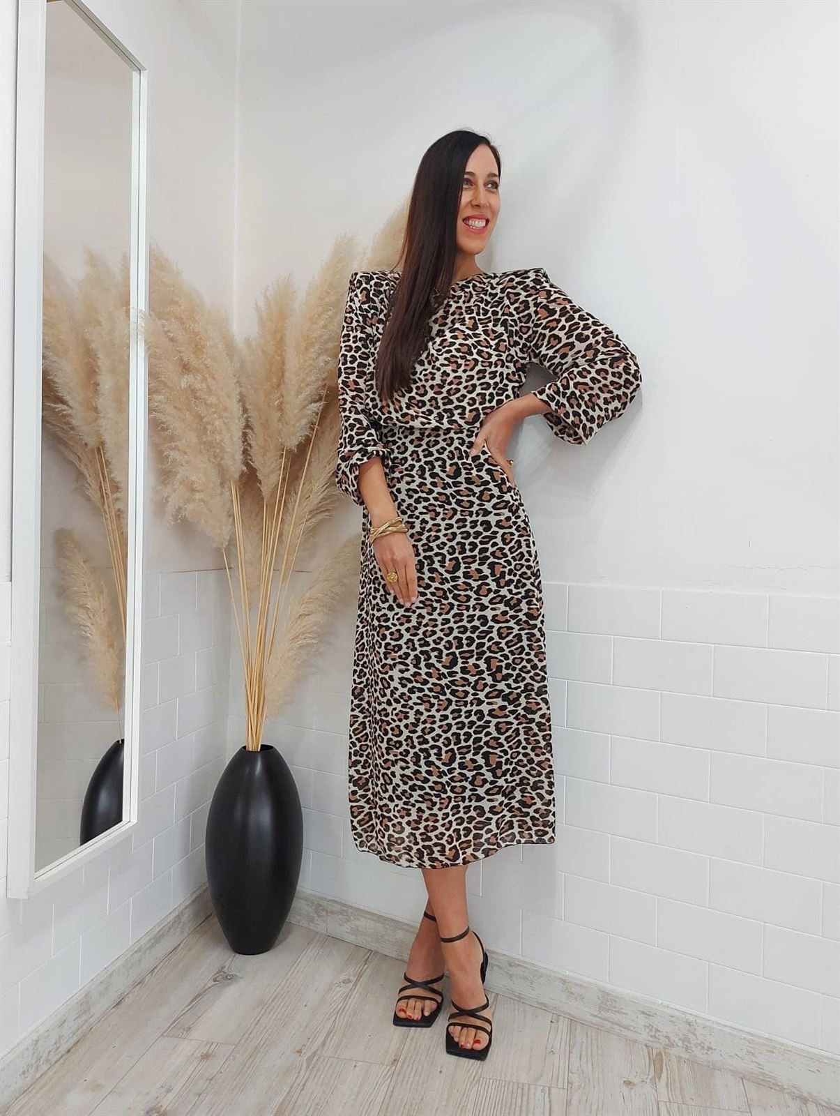 VESTIDO LEO HOMBRERAS - Imagen 1