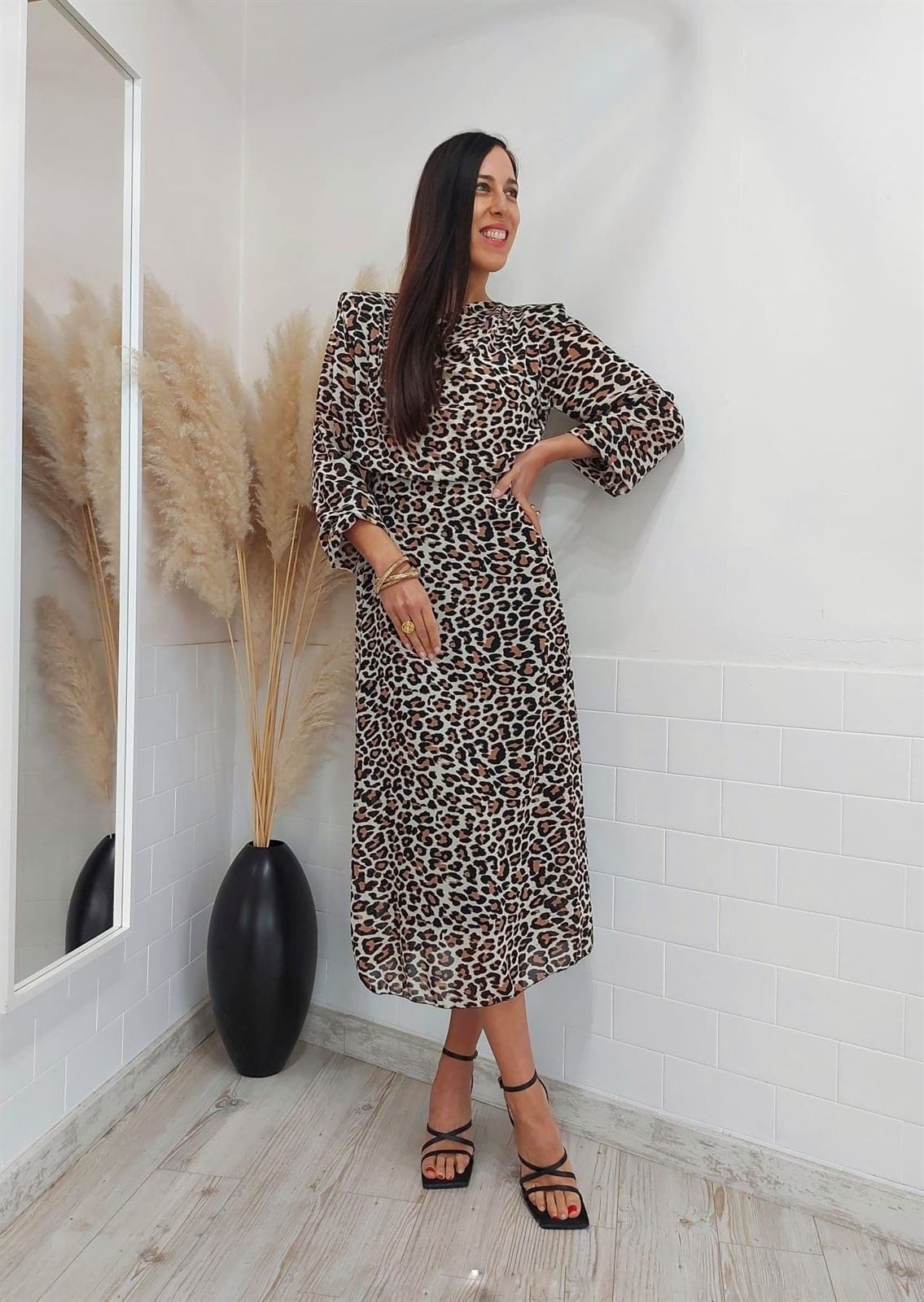 VESTIDO LEO HOMBRERAS - Imagen 3