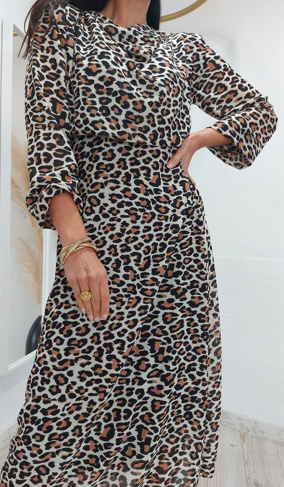 VESTIDO LEO HOMBRERAS - Imagen 4