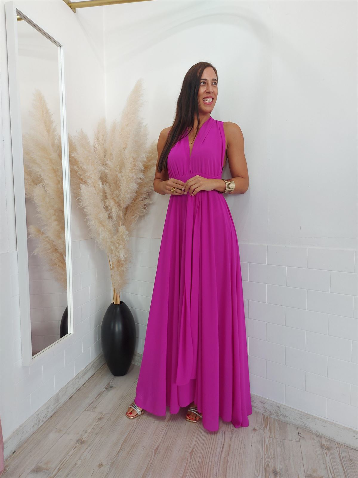VESTIDO MULTIPOSICION FUCSIA - Imagen 4