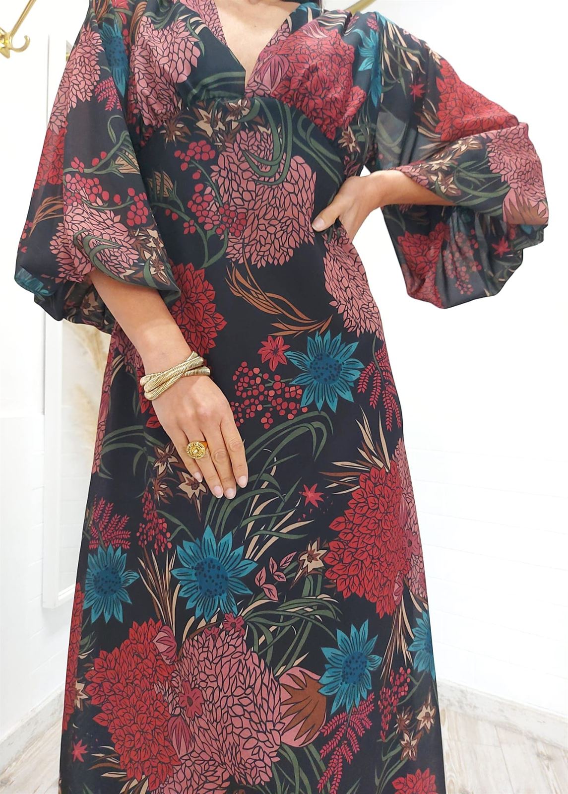 VESTIDO NEGRO ESTAMPADO - Imagen 4