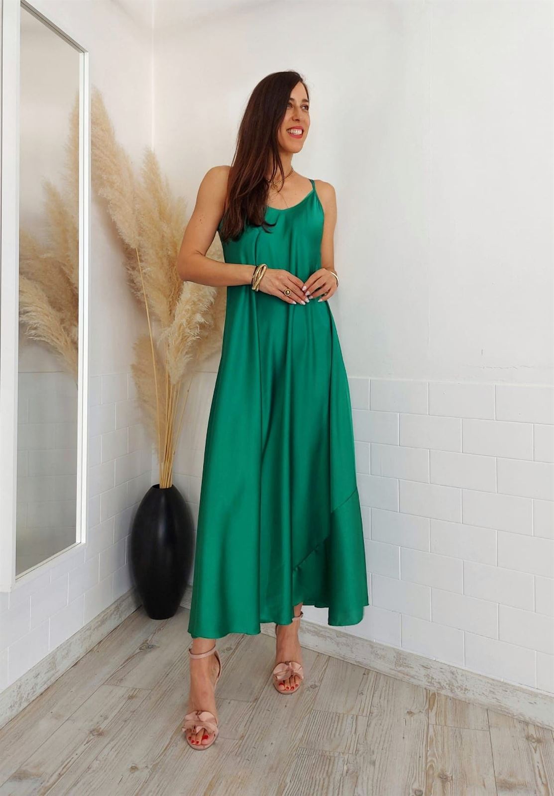 VESTIDO VERDE SATEN - Imagen 5